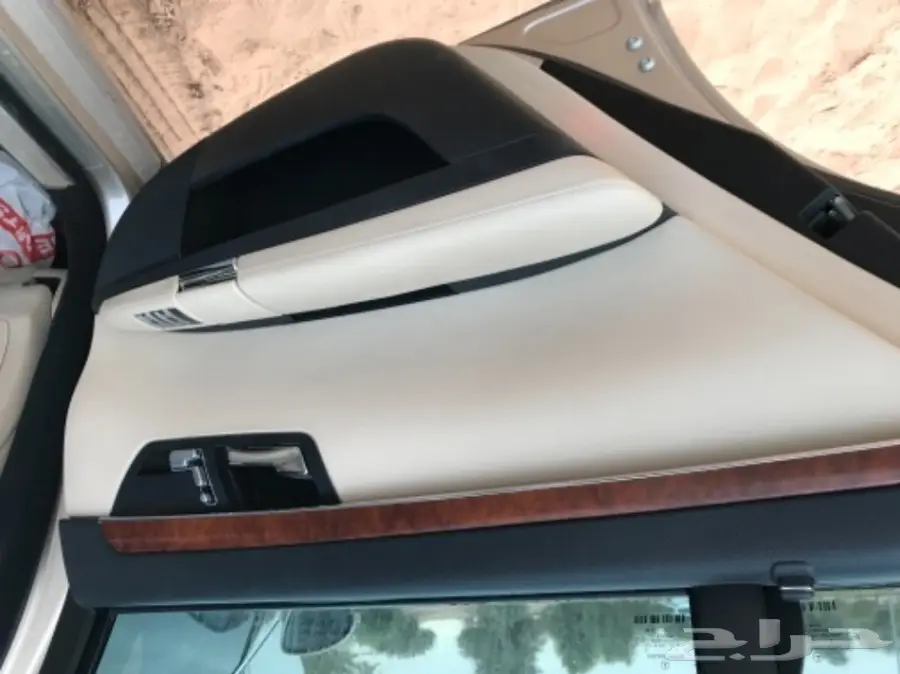 مرسيدس بنز - حالة ممتازة - صيانه وكاله (image 9)