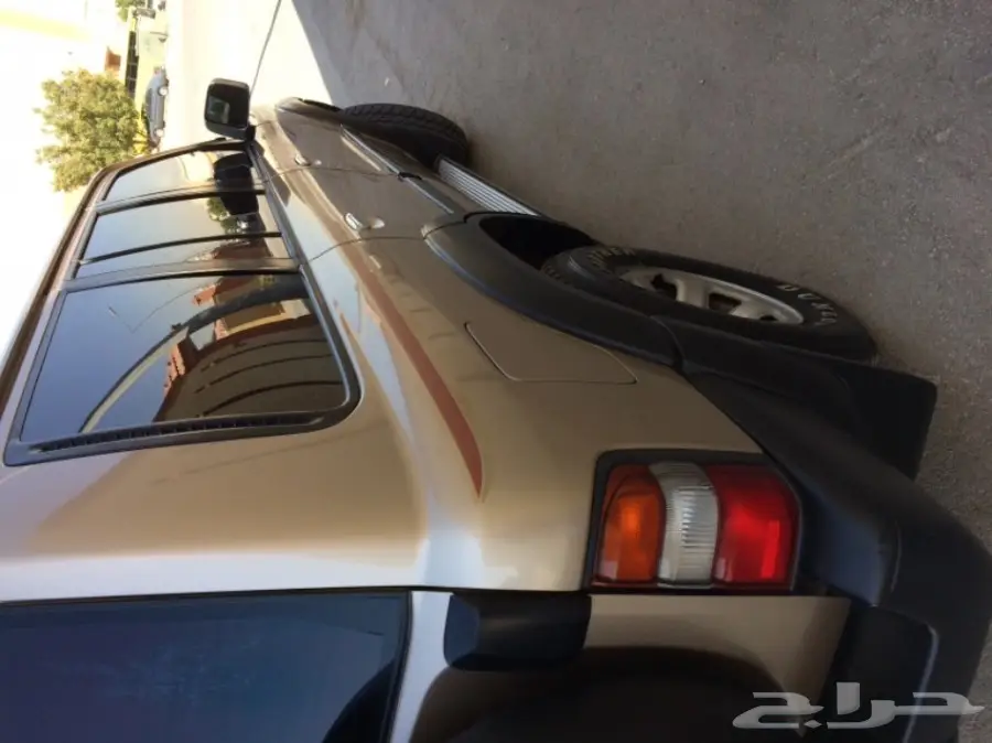 للبيع نيسان بترول مديل 1996 الون ذهبي (image 1)