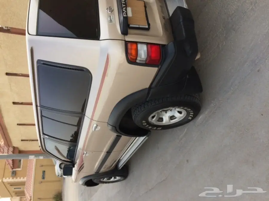 للبيع نيسان بترول مديل 1996 الون ذهبي (image 8)