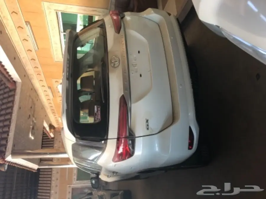 عرض خاص توتويا فورتونر 4 سلندر بدون دبل 2018 (image 2)