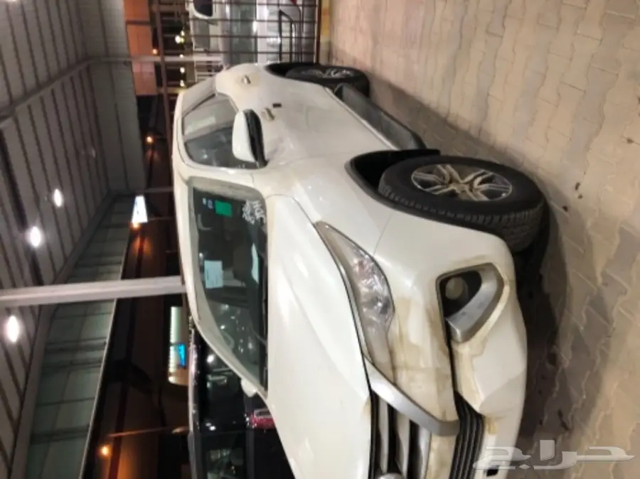 عرض خاص توتويا فورتونر 4 سلندر بدون دبل 2018 (image 9)