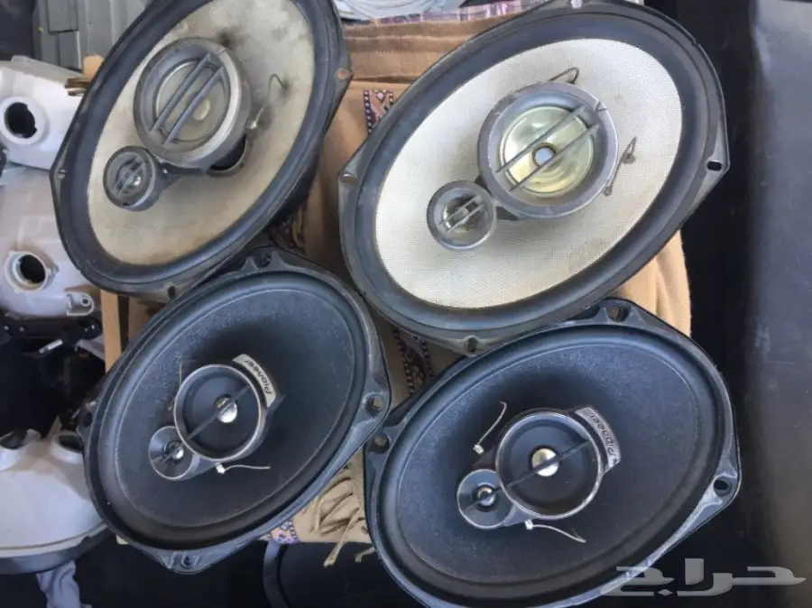 سماعات بايونير للبيع 420 واط (image 1)