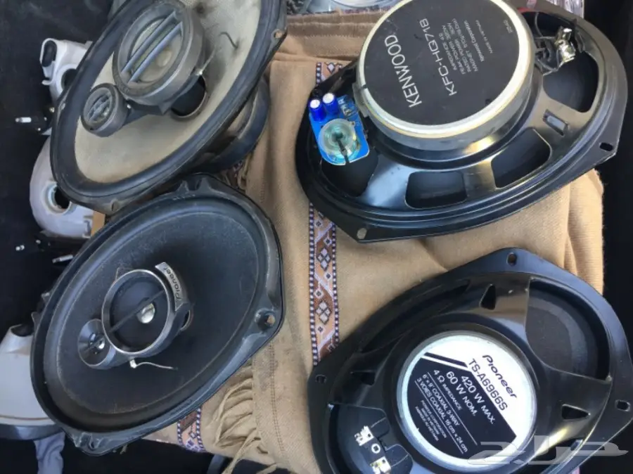 سماعات بايونير للبيع 420 واط (image 2)