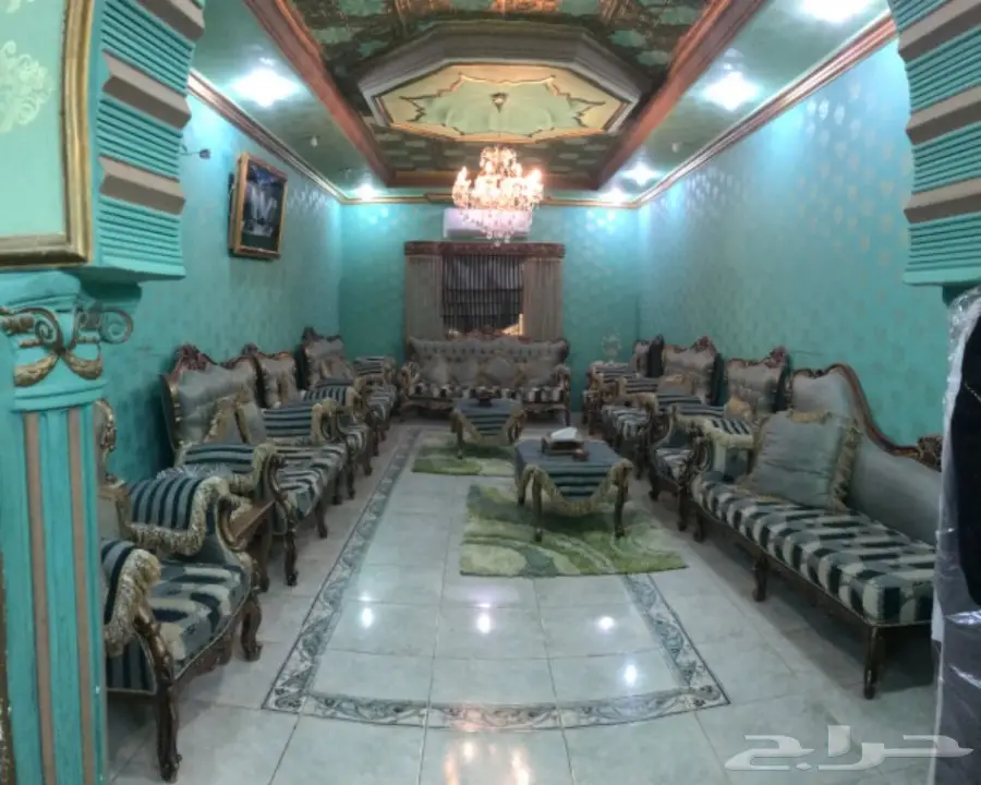 كنب تركي الصنع للبيع 