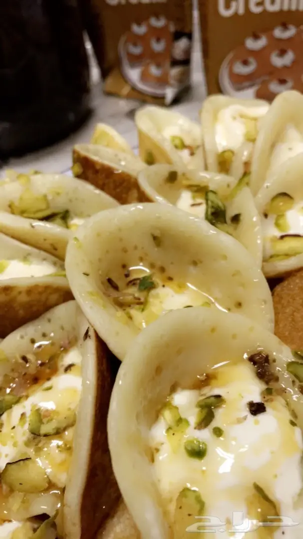 عسل سدر طبيعي مضمون بإذن الله وسمن صنع منزلي