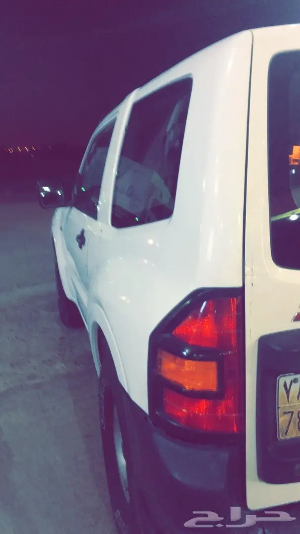 جيب مستوبيشي ربع 2002