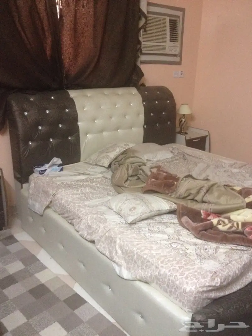 غرفه نوم كامله شبه جديده  (image 1)