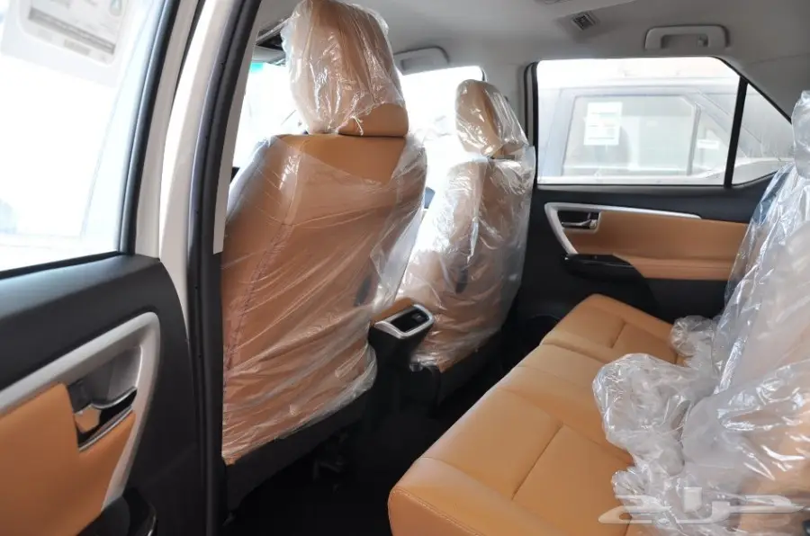 فورتشنر VX3 سعودي 6 سلندر 2018 فل كامل 142000 (image 3)