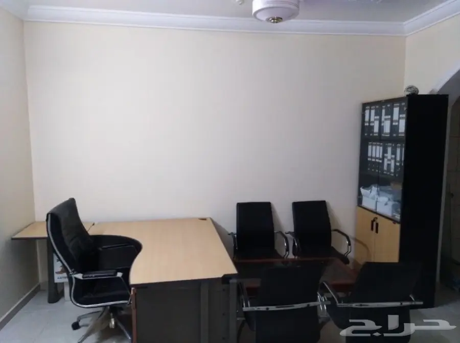 اثاث مكتب للبيع جده (image 1)