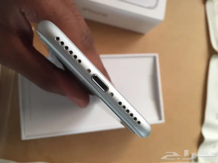 IPHONE 7 silver 128GB (image 1)