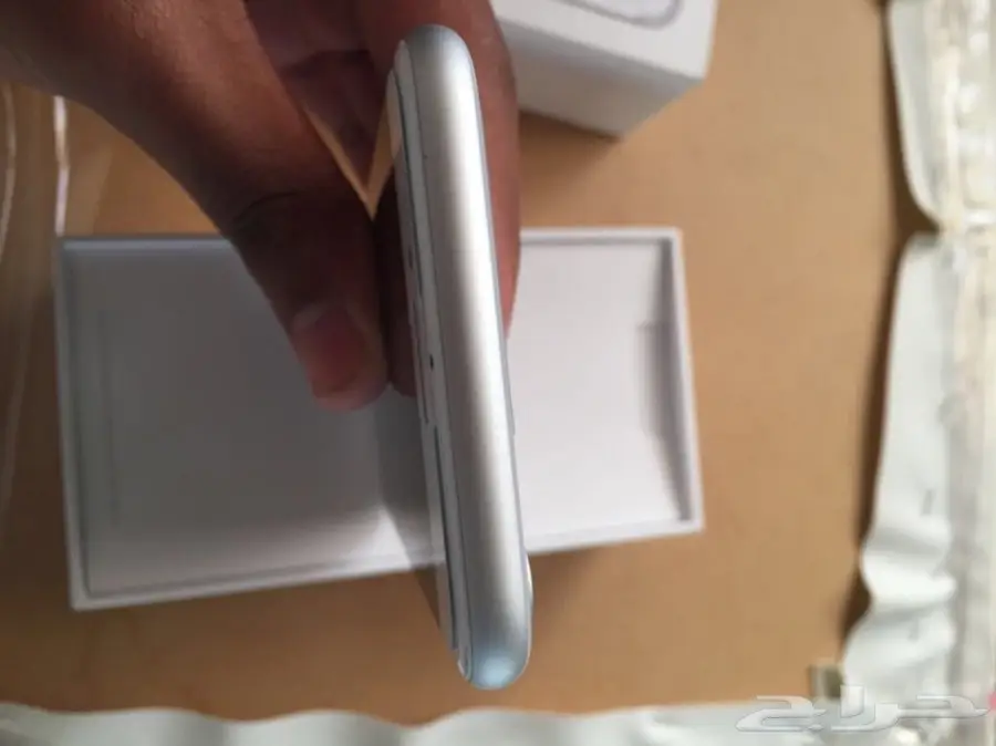 IPHONE 7 silver 128GB (image 3)