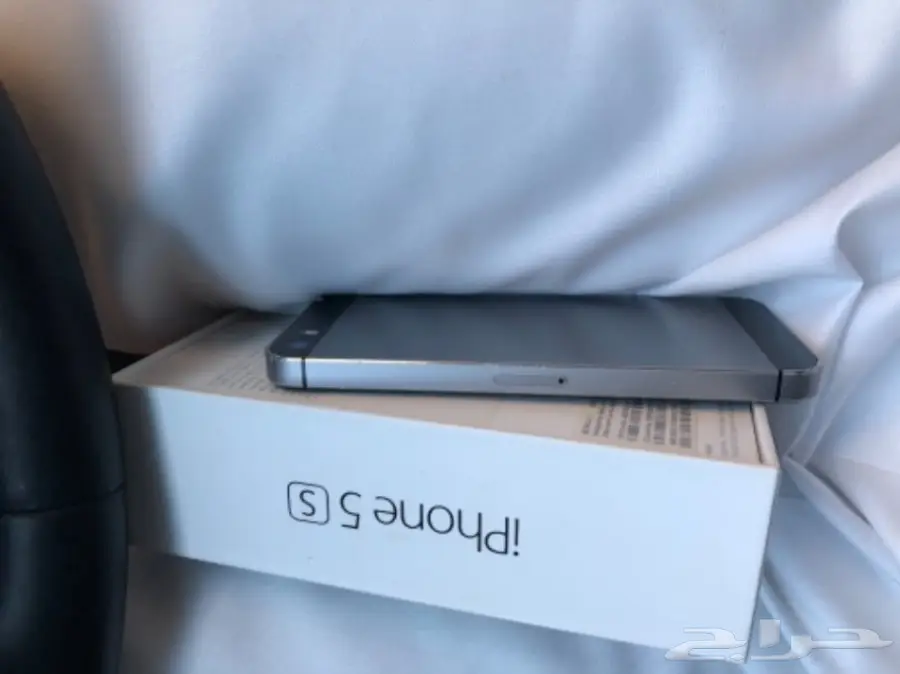 ايفون 5 اس اسود بكرتونه  (image 1)