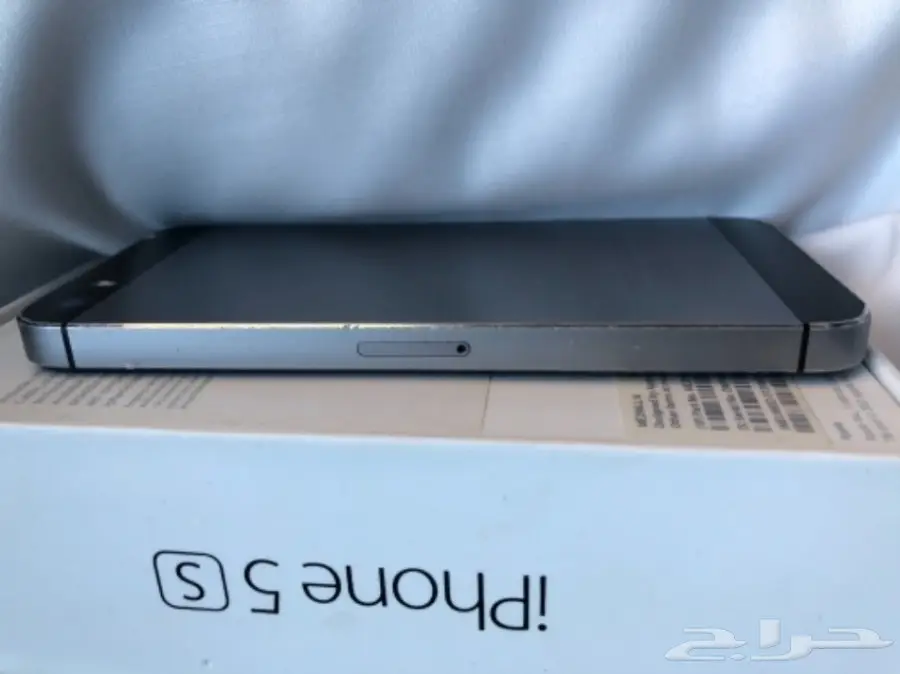 ايفون 5 اس اسود بكرتونه  (image 2)