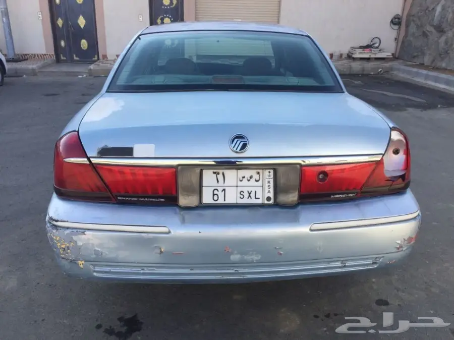 فورد ازرق 2001 للبيع لوحاتها شبه مميزه (image 5)