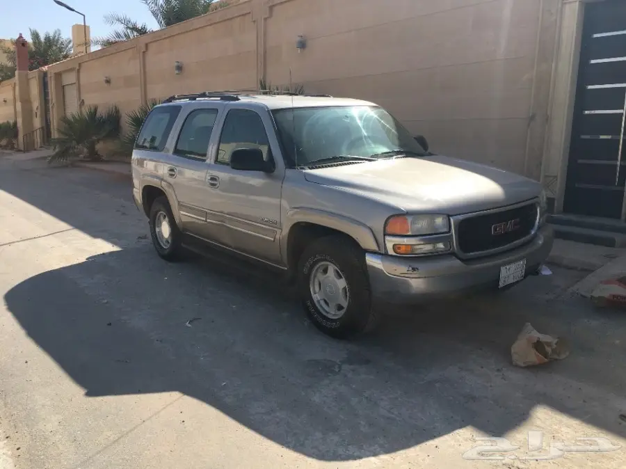 يوكَن 2006 - لون ذهبي/فضي - حالة ممتازة (image 2)