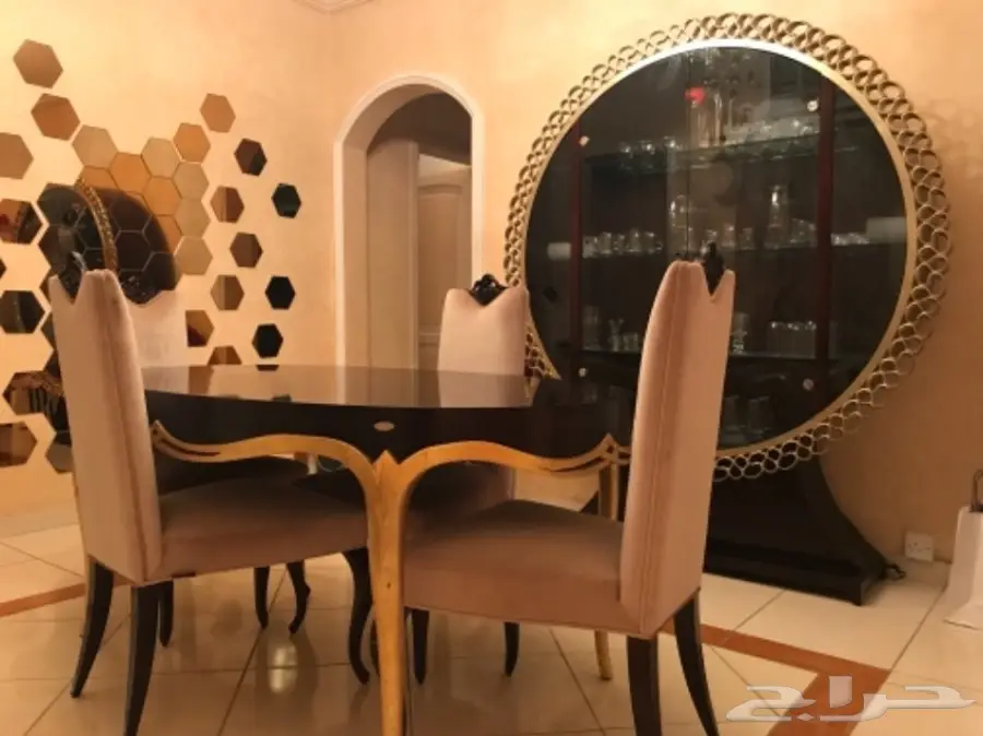 للبيع: أثاث منزلي كامل - فرصة ذهبية! (image 9)