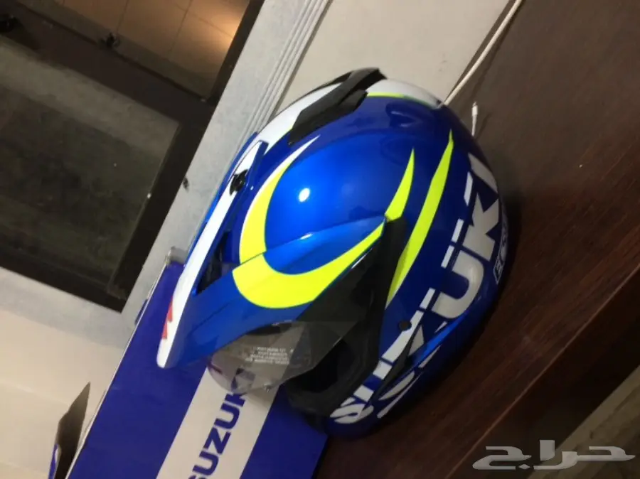 خوذة دباب جديدة لم تستخدم للبيع