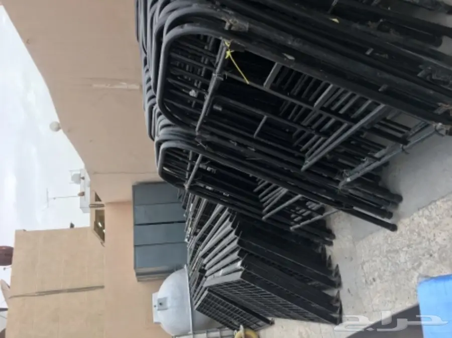 اسره حديد دورين ودولايب حديد (اثاث غرف عمال )