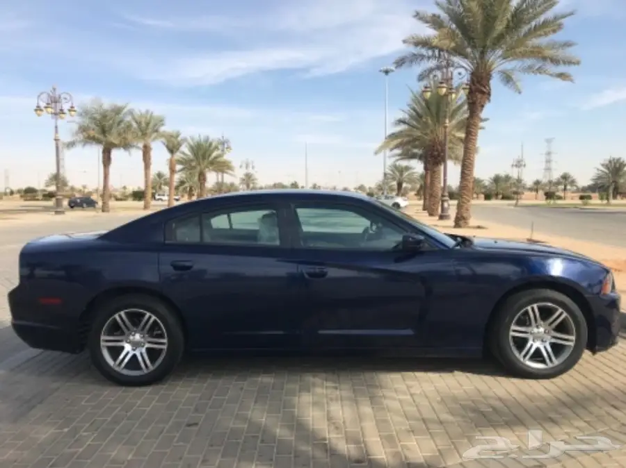 دودج تشارجر ستاندر 2014 6 سلندر بحاله ممتازه (image 1)