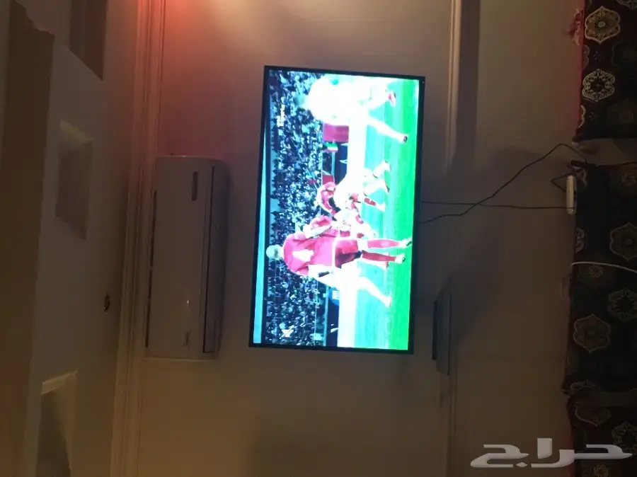 مكيف وتلفزيون ومجلس نظيف للبيع (image 2)