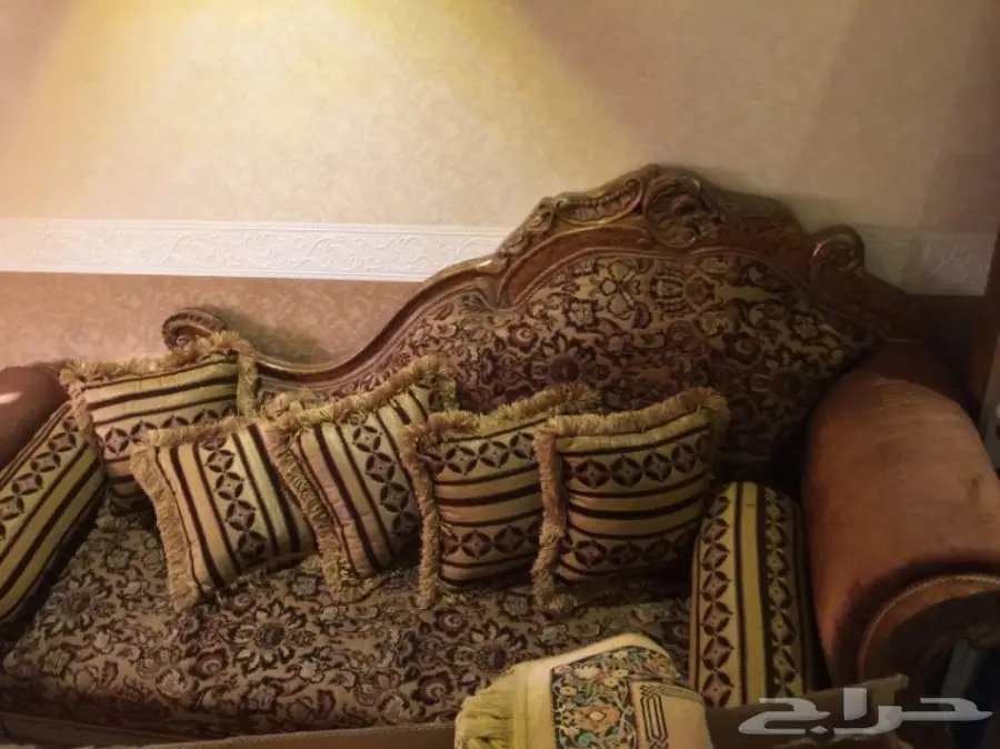 طقم أثاث فاخر - صالون 17 (image 8)