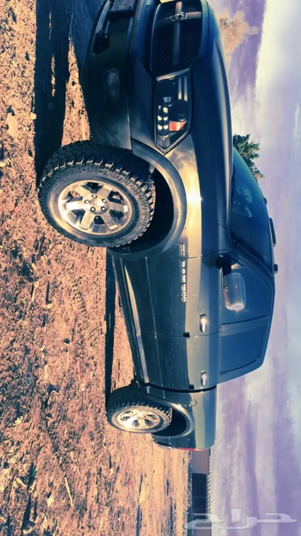 دوج رام لارمي اعلى فئه اسود ملكي 