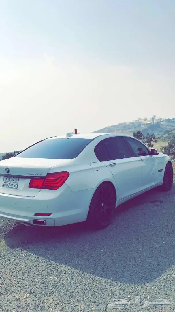 بي ام 2009 740 ابيض (image 2)