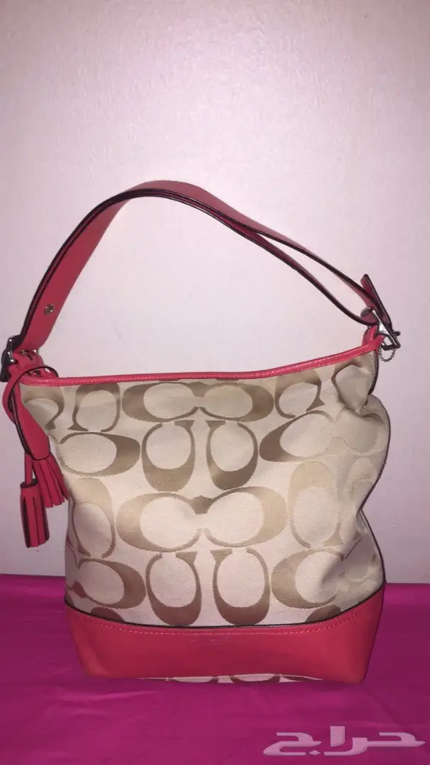 شنطة كوتش اصليه 