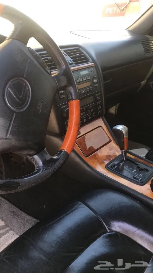 للبيع لكزس 400 ال اس 1998 (image 5)