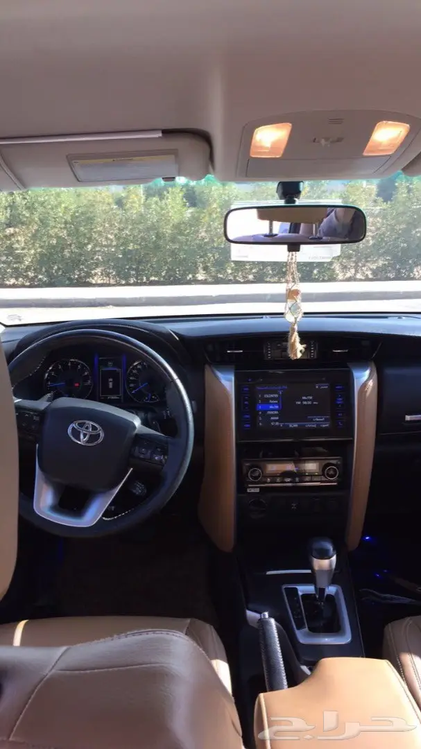 للبيع فورتشنر v6. 2016 (image 4)