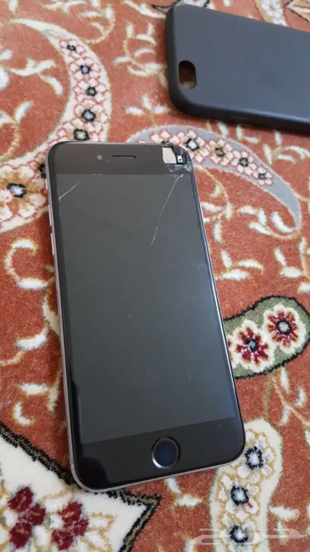 ايفون 6 اسود 64 قيقا (image 4)
