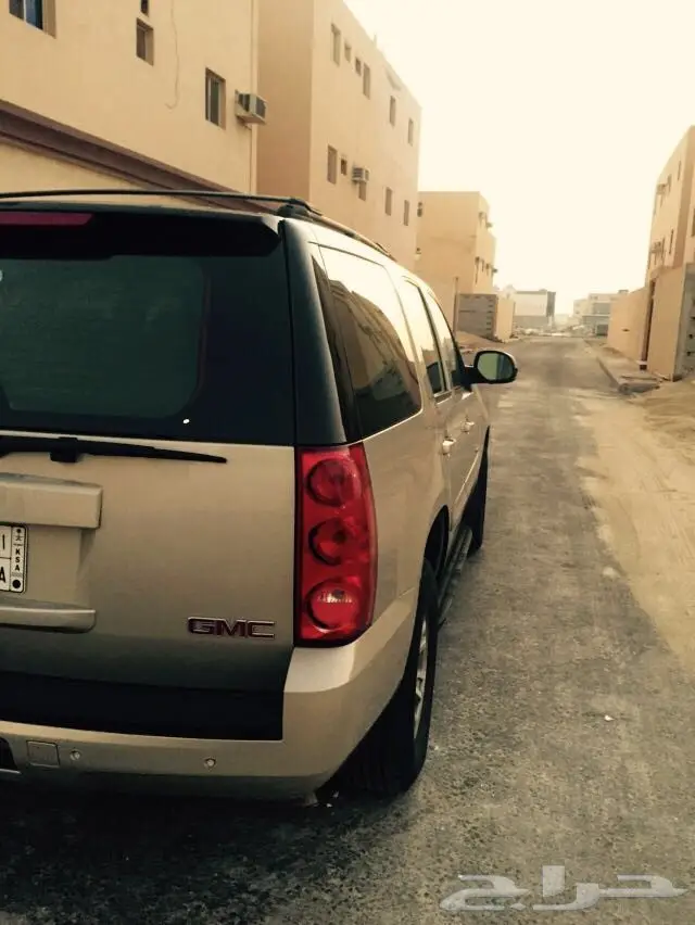 جي ام سي يوكن 2007 قصير (image 3)