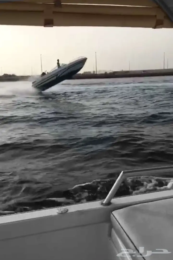 استئجار قوارب ودبابات (جت سكي) - متعة لا تُضاهى!