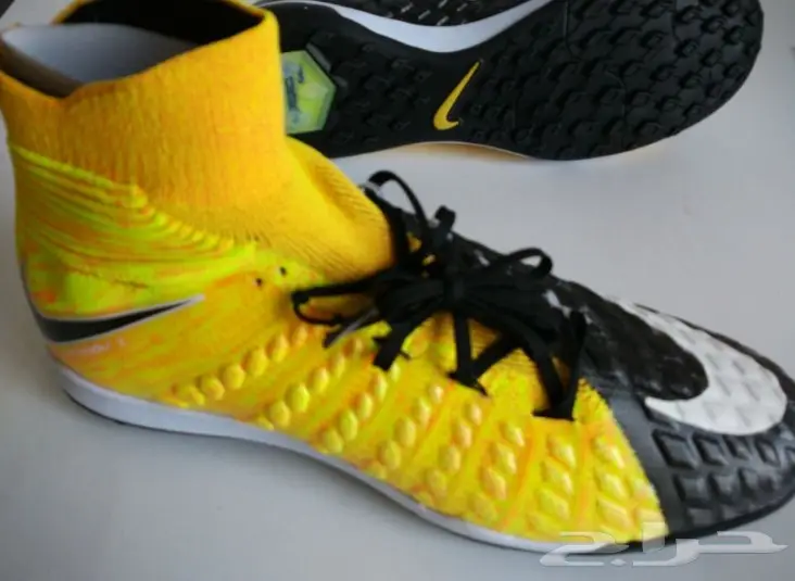 جزمه نايك للبيع