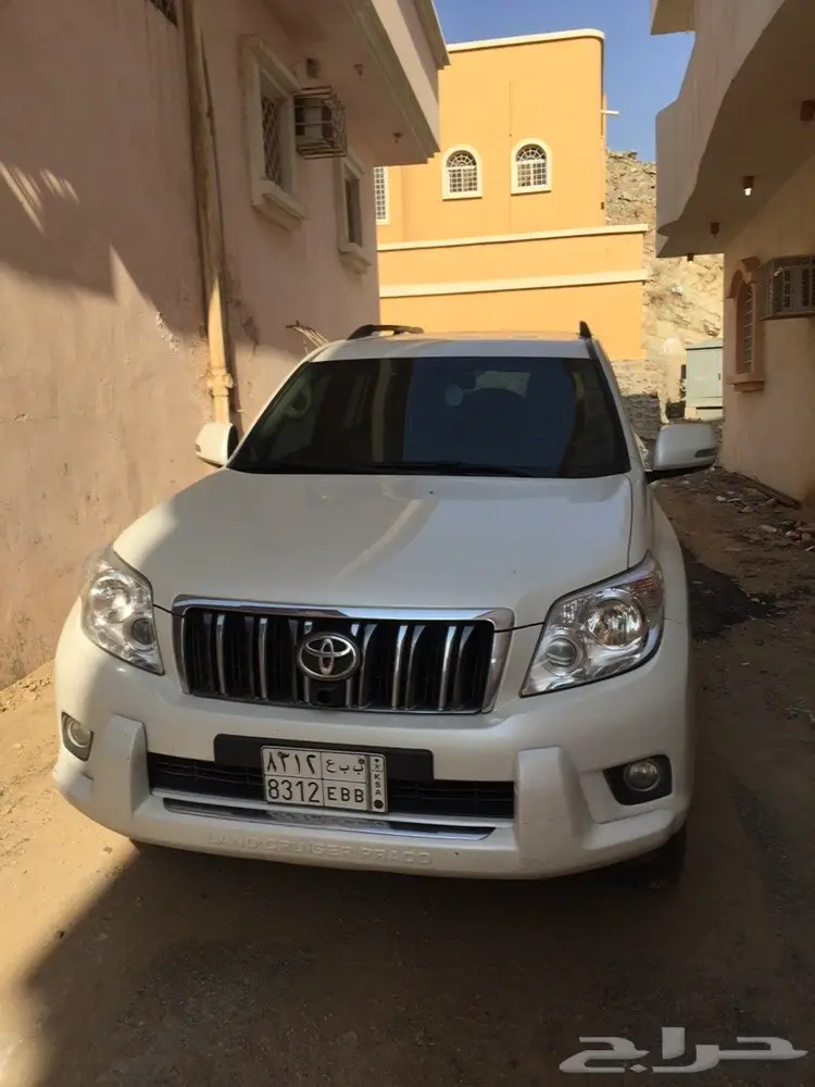 برادو 2010 خليجي فل بدون فتحة