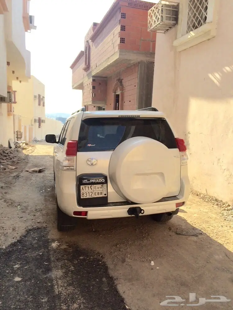 برادو 2010 خليجي فل بدون فتحة (image 1)