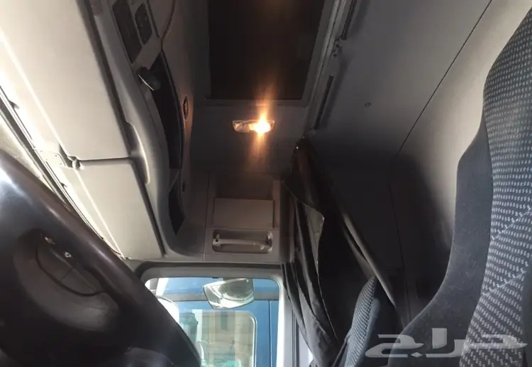 للبيع اكتروس 1844 موديل 2012 بطاقه جمركية جده (image 13)