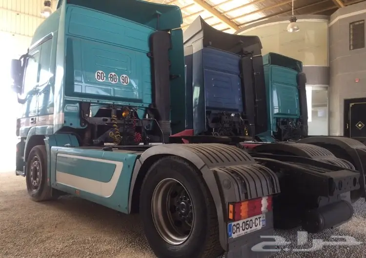 للبيع اكتروس 1844 موديل 2012 بطاقه جمركية جده (image 3)