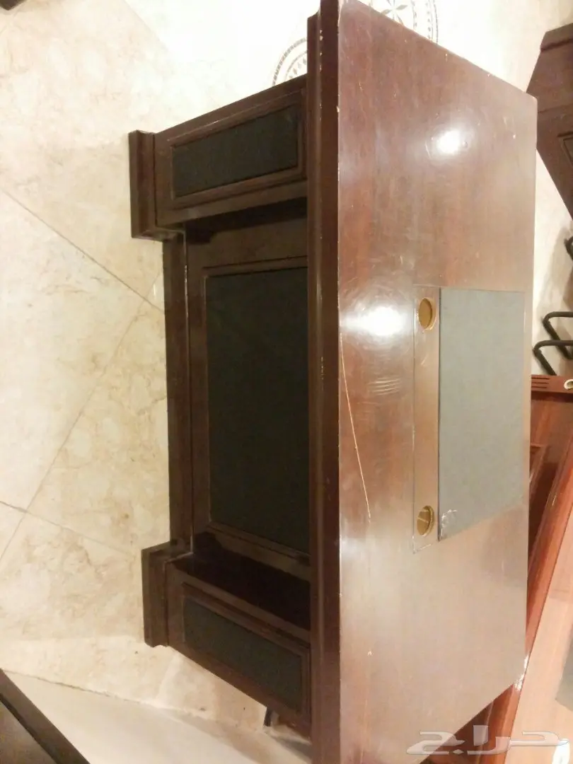 مكتب للبيع 50 ريال 