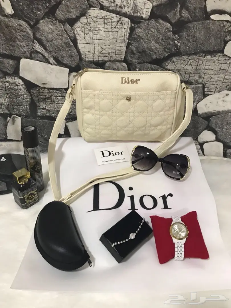 اطقم ماركه ديور  (image 1)