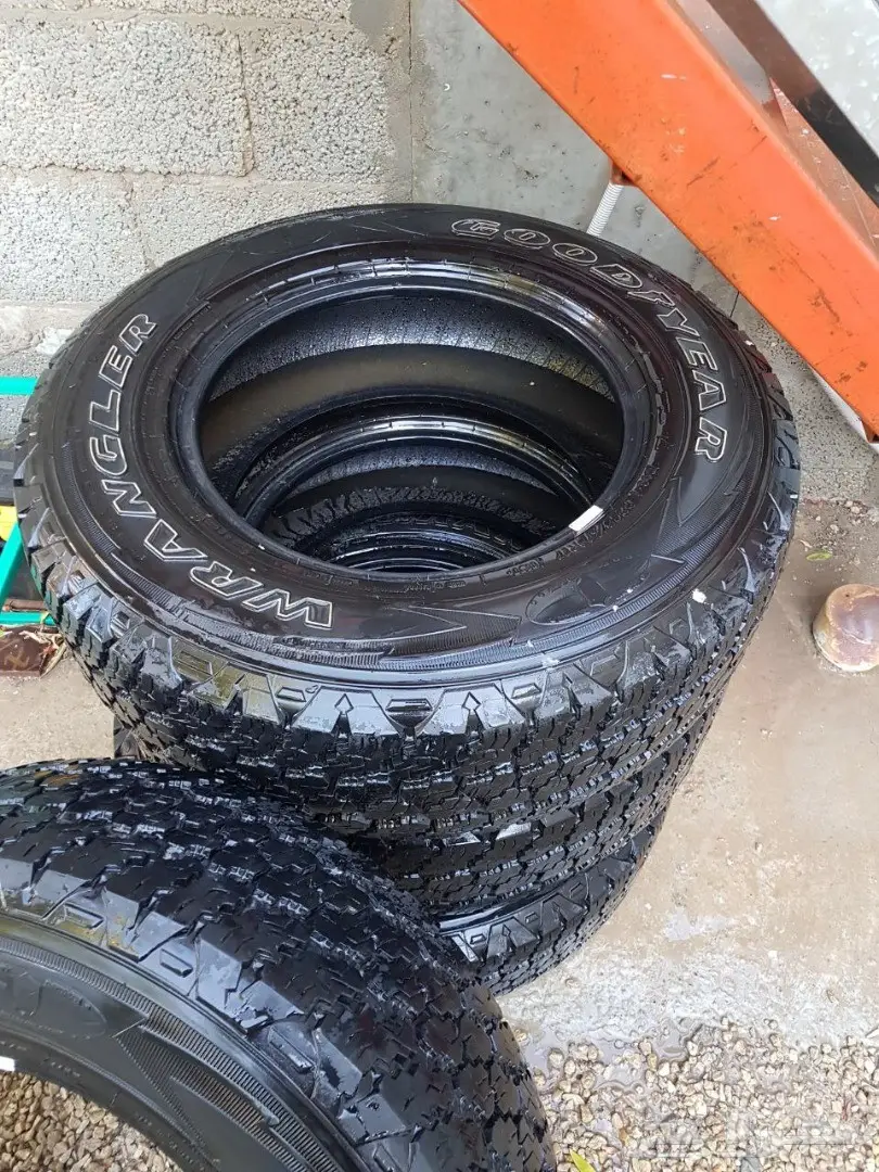 كفرات رانجلر وكاله للبيع نظيفه جدا (image 1)