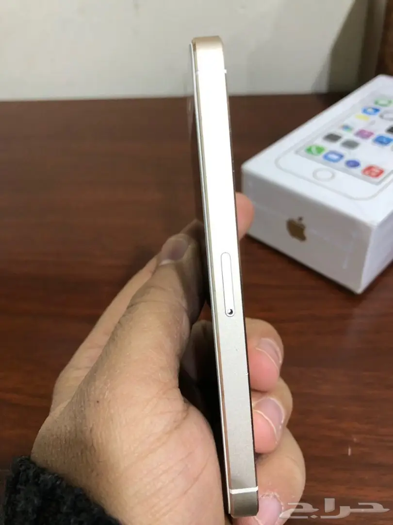 ايفون 5s ذهبي 32 جيجا فيس تايم