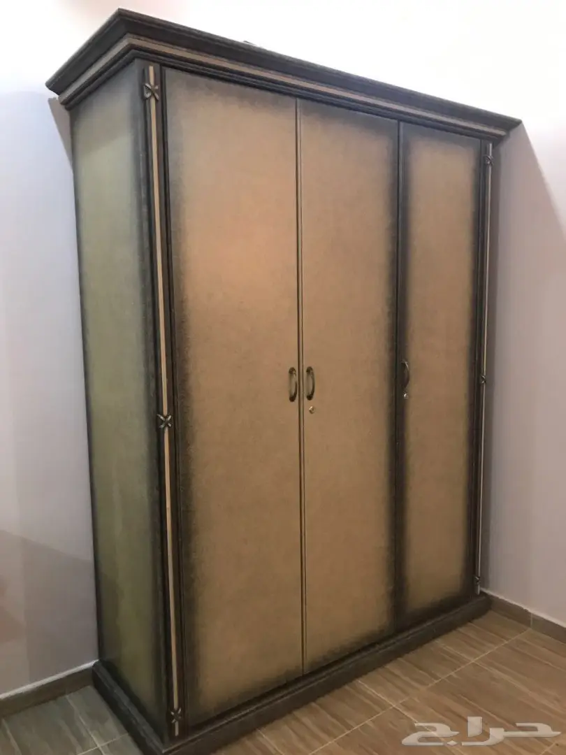 غرفة نوم أنيقة للبيع (image 1)