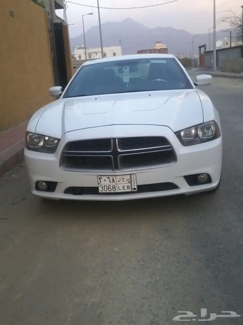 دودج تشارجر 2011