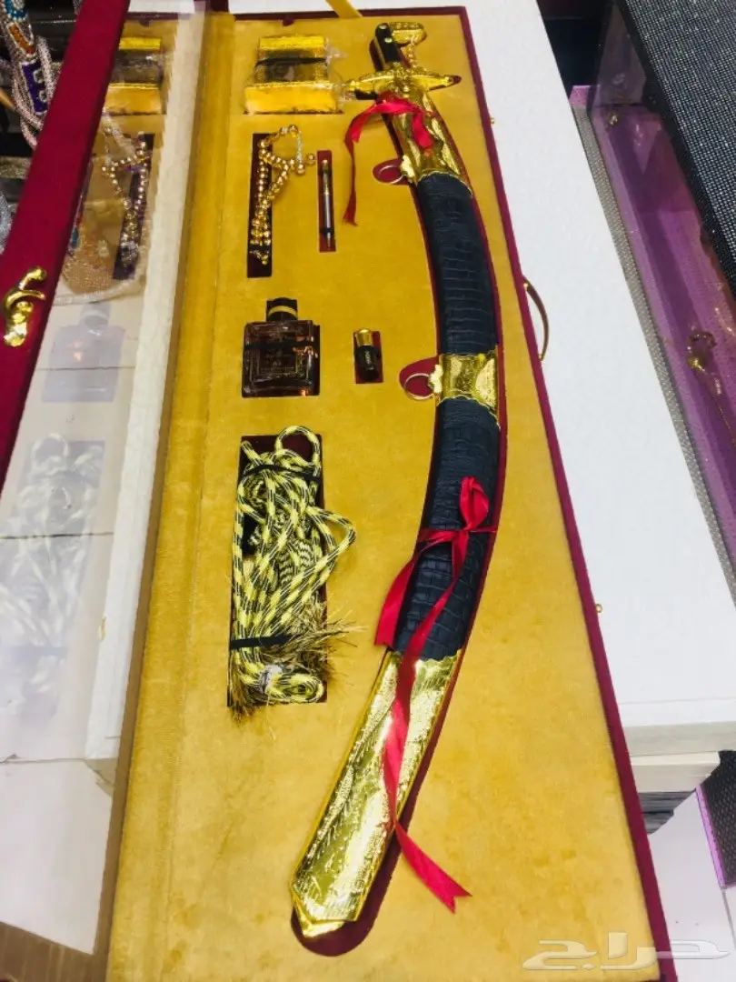 مزاد 50 د طقم هدية يجمل ممكن من نصيبك شاهد (image 2)