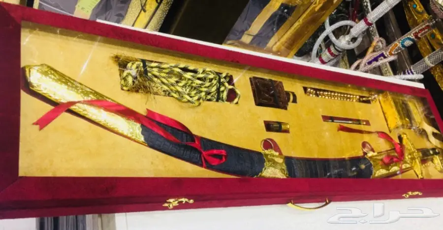 مزاد 50 د طقم هدية يجمل ممكن من نصيبك شاهد (image 13)