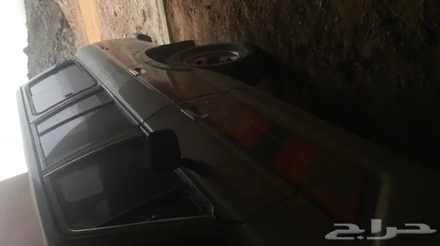 صالون للبيع - موديل 1983 - فرصة استثمارية! (image 5)