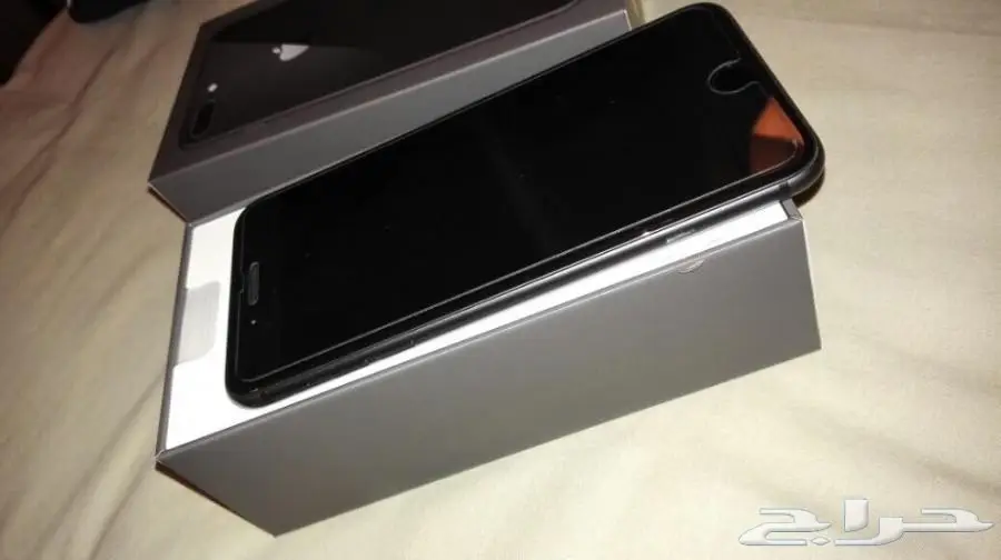 للبيع IPHONE 8 plus أسود نظيف جدا (image 2)