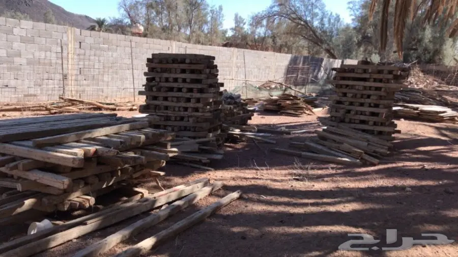 خشب مستعمل للبيع (image 1)