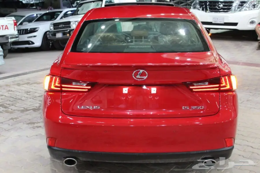 عرض خاص لكزس IS 350 موديل 2016  (image 4)